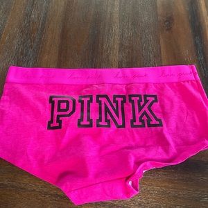 VS PINK BOYSHORT PANTIES